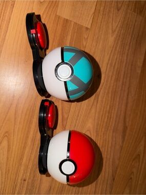 Poké Ball Duo Set - Standard Poké Ball & Great Ball (Red & Teal)